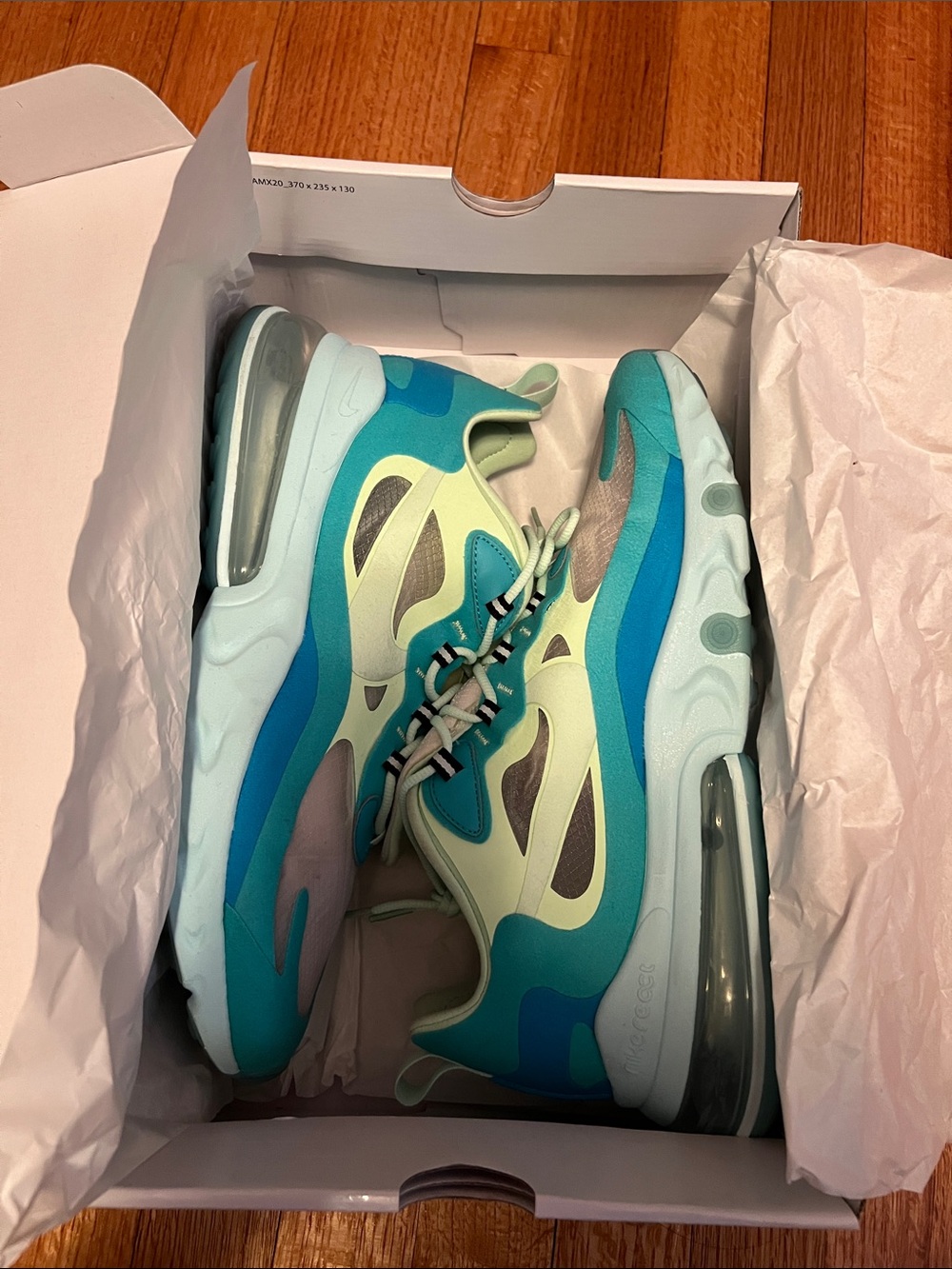 Nike Men Teal, Aqua & Lime Air-Cushioned Sneakers